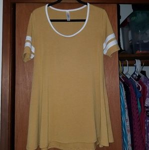 Xs mustard jersey Perfect T